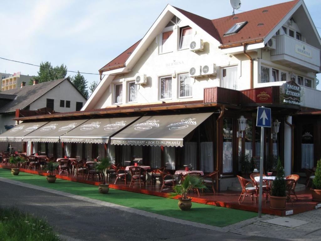 Hermina Panzio Siofok Bagian luar foto
